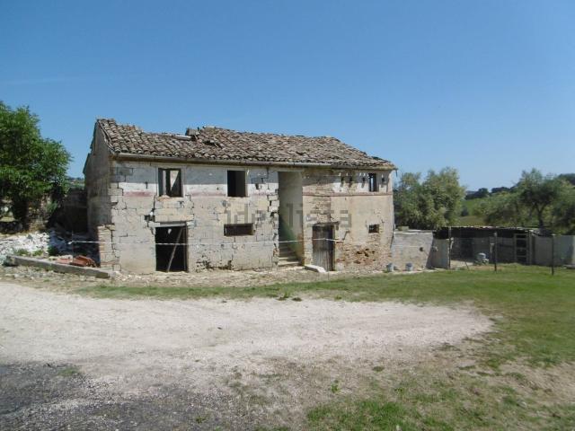 Rustico in vendita a Marche, Fermo