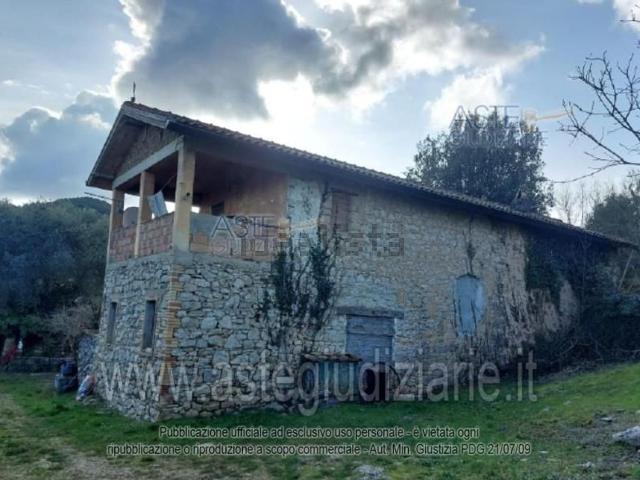 Rustico in vendita a Amaseno, Lazio