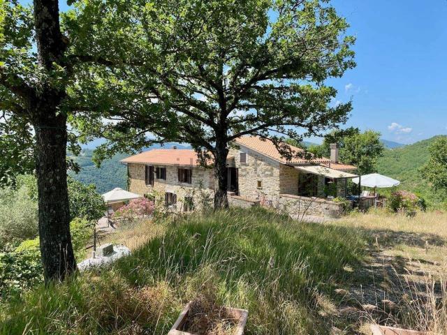 Rustico in vendita a Montelovesco, Gubbio