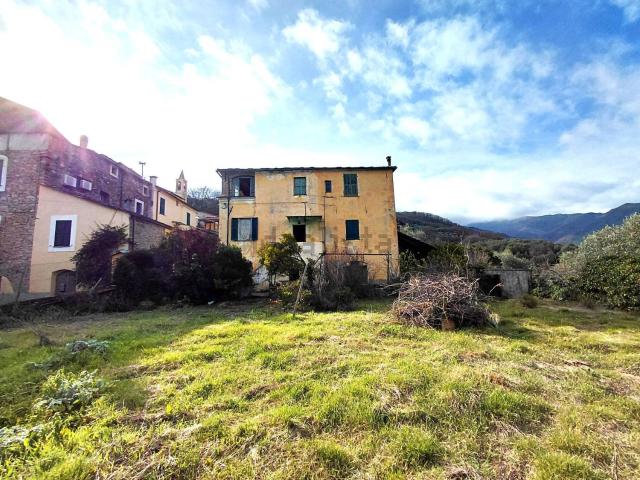 Rustico in vendita a Dolcedo, Liguria