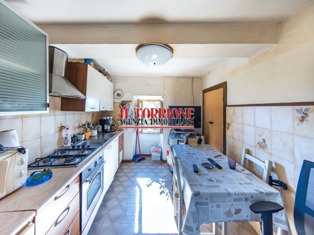 Rustico in vendita a San Lorenzo a Cerreto, Uzzano E Castello