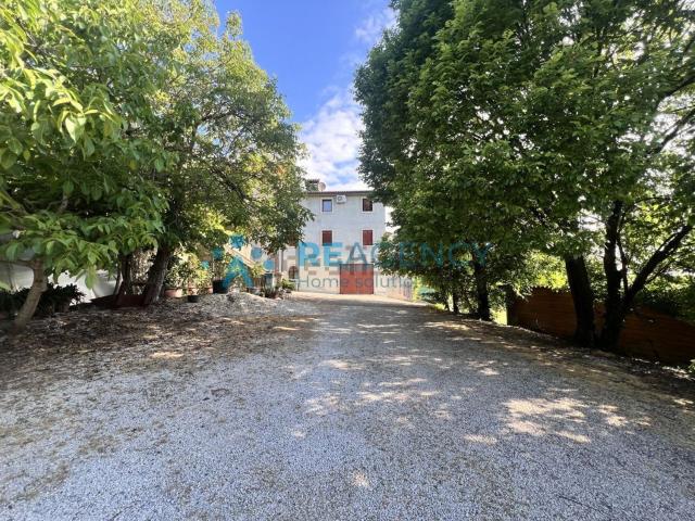 Rustico in vendita a Zermeghedo, Veneto