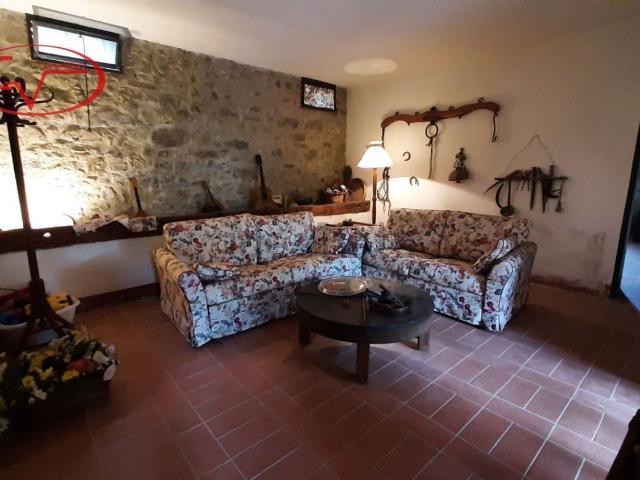 Rustico in vendita a Laterina Pergine Valdarno, Laterina