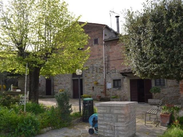 Rustico in vendita a Cortona, Toscana