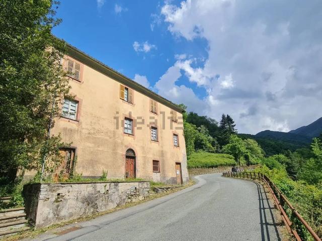 Rustico in vendita a Isolona, Liguria