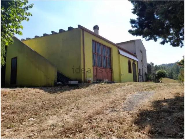 Rustico in vendita a San Giuliano Del Sannio, Molise
