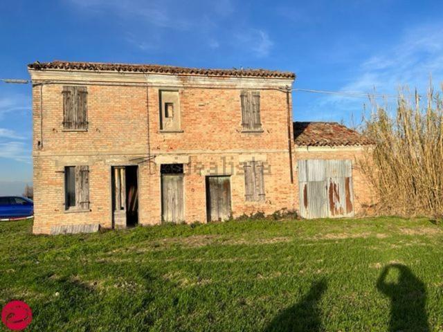 Rustico in vendita a Unione di comuni Valmarecchia, Santarcangelo Di