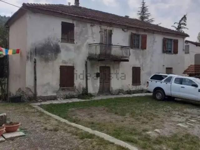 Rustico in vendita a Piana Crixia, Liguria