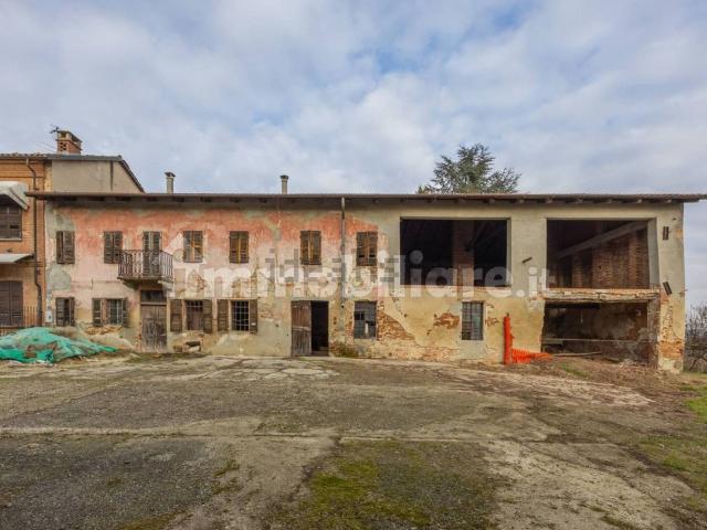 Rustico in vendita a Piemonte, Asti