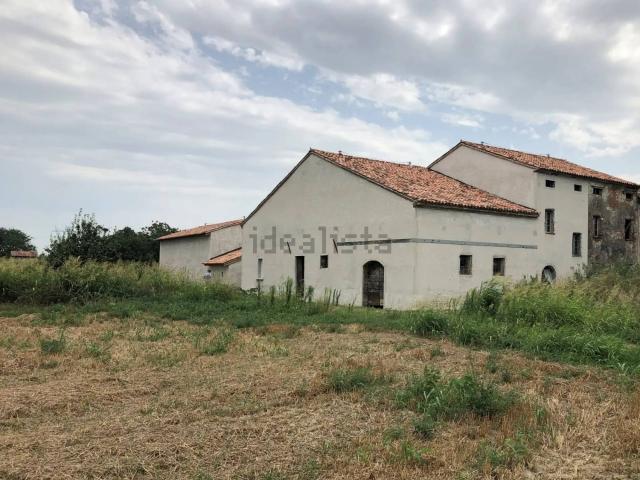 Rustico in vendita a San Benedetto Po, Lombardia