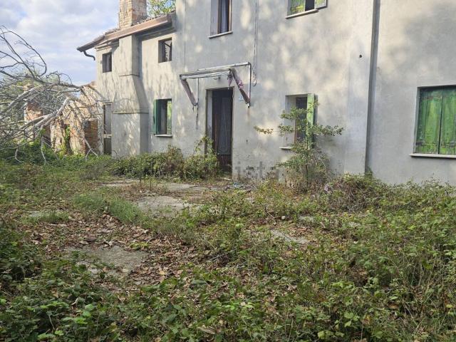 Rustico in vendita a Sant'Urbano, Padova
