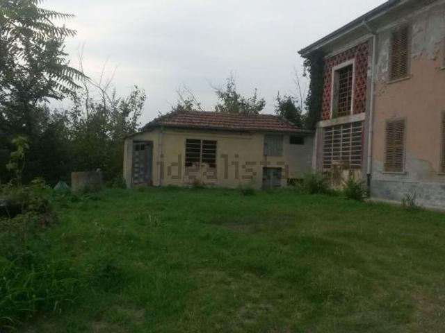 Rustico in vendita a Piemonte, Asti