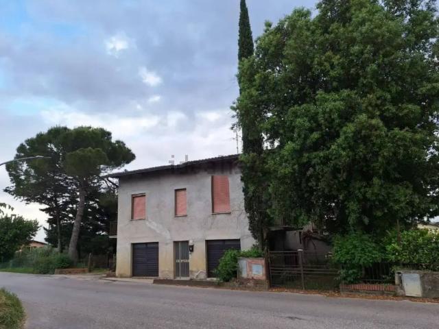 Rustico in vendita a Marsciano, Umbria