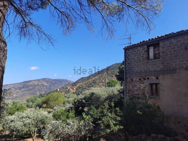 Rustico in vendita a San Mauro Castelverde, Sicilia