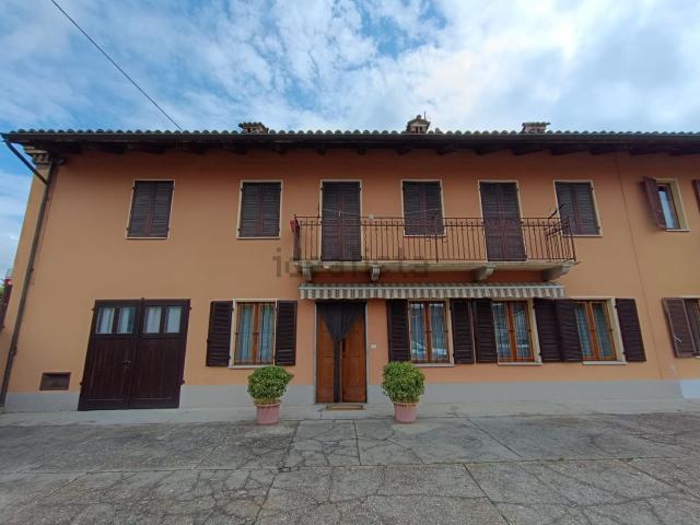 Rustico in vendita a Roddi, Cuneo