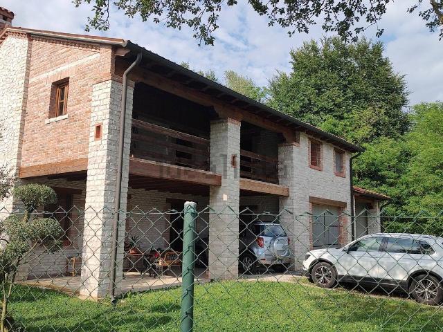 Rustico in vendita a Resana, Veneto