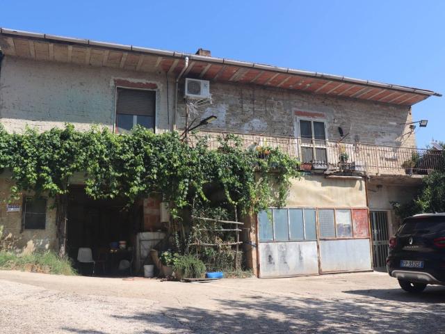 Rustico in vendita a Caiazzo