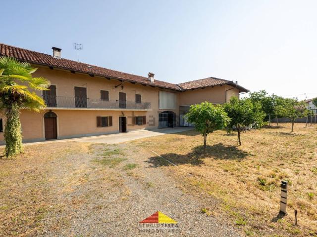 Rustico in vendita a Papò, Piemonte