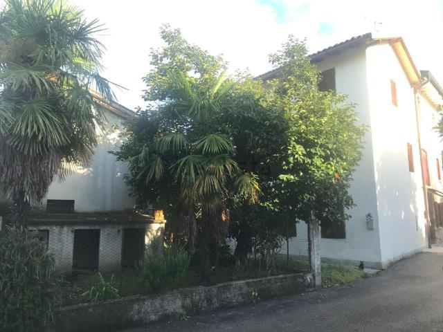 Rustico in vendita a Caneva, Friuli-Venezia Giulia