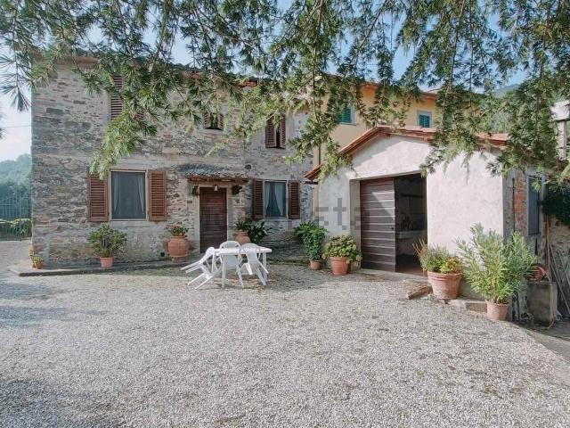 Rustico in vendita a Dicomano, Toscana