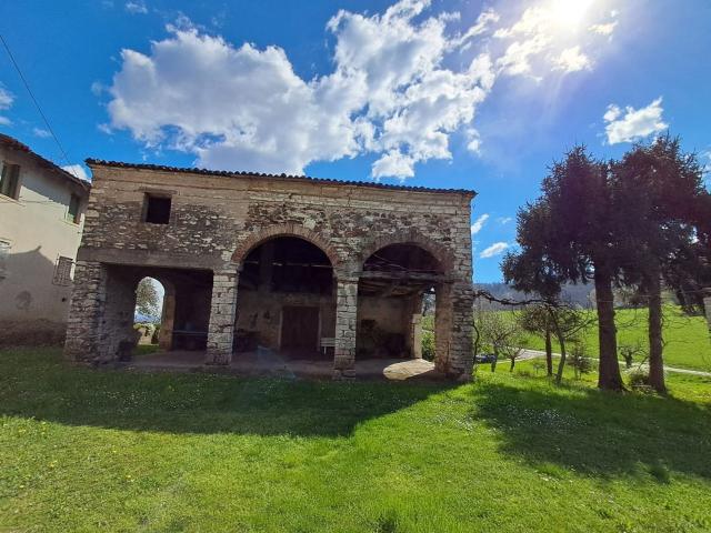 Rustico in vendita a San Vito Di Leguzzano, Veneto