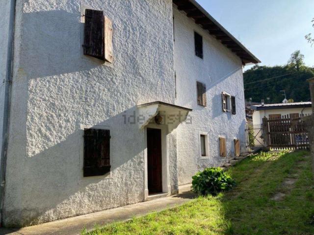 Rustico in vendita a Socchieve, Friuli-Venezia Giulia