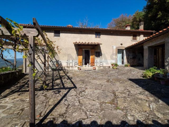 Rustico in vendita a Unione di Comuni Valdarno e Valdisieve, Rufina