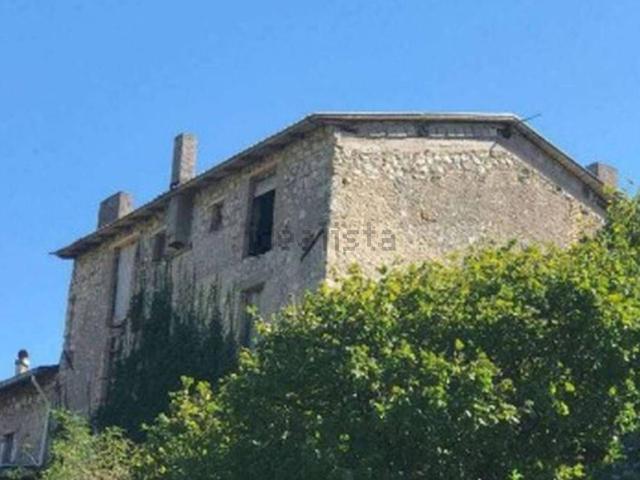 Rustico in vendita a Borgorose, Lazio