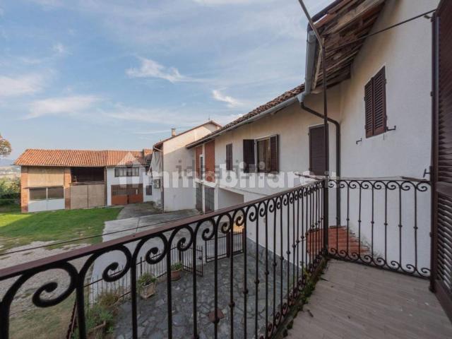 Rustico in vendita a Piemonte, Asti