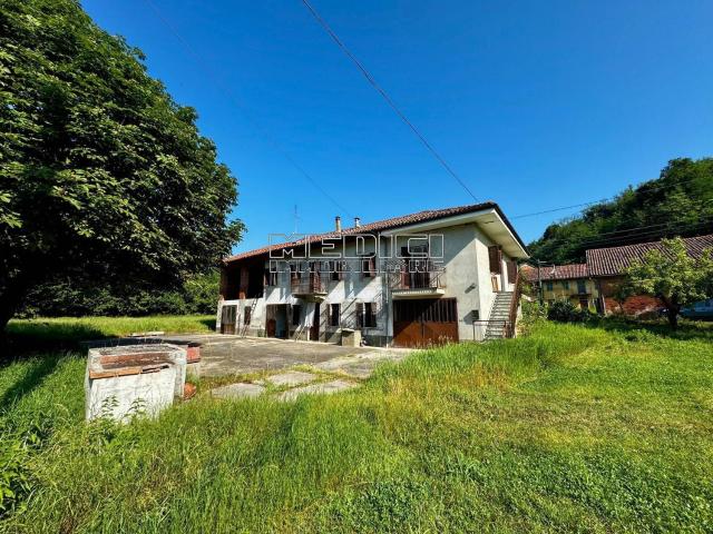 Rustico in vendita a Piemonte, Asti