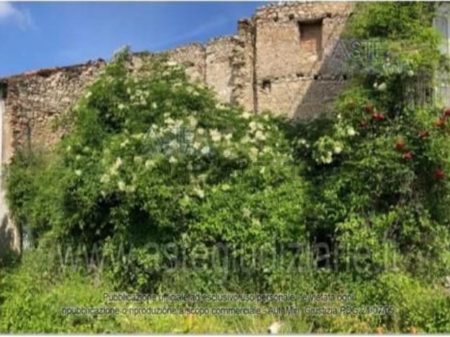 Rustico in vendita a Torretta, Tornimparte
