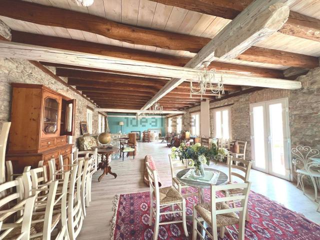 Rustico in vendita a Ruda, Friuli-Venezia Giulia