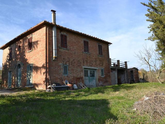 Rustico in vendita a Montecchio, Cortona