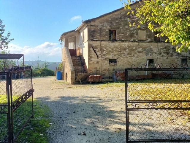 Rustico in vendita a Marche, Ancona