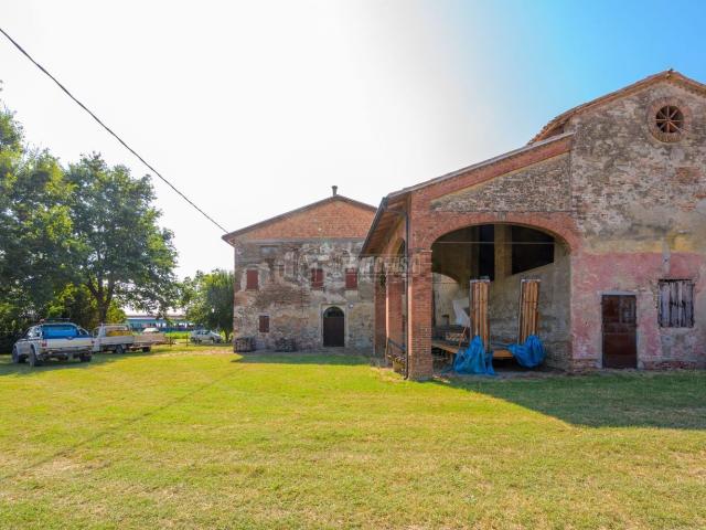 Rustico in vendita a Fontanellato, Reggio Emilia