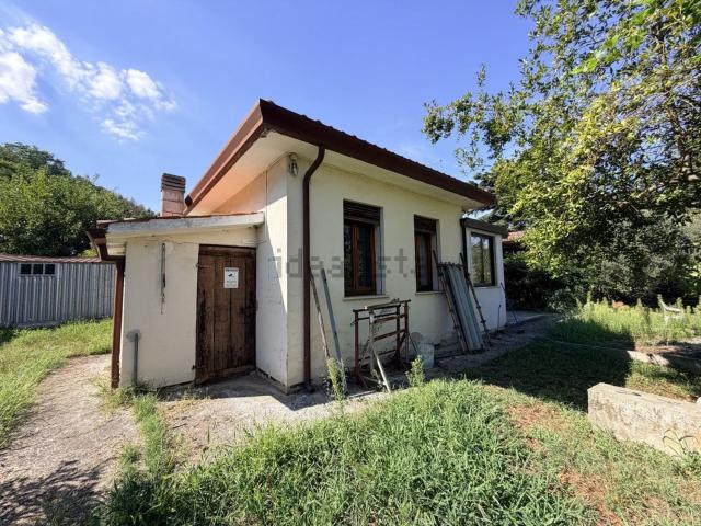 Rustico in vendita a Galzignano Terme, Veneto