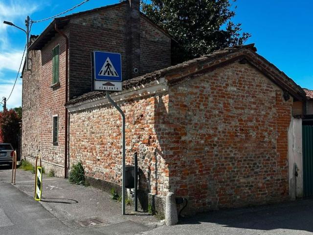 Rustico in vendita a Casanova del Morbasco, Sesto ed Uniti