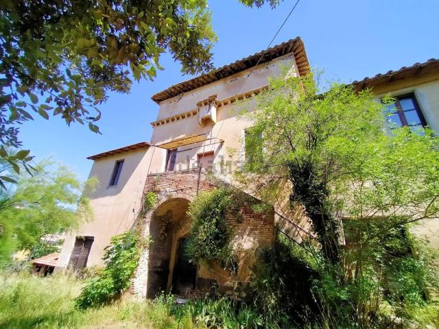Rustico in vendita a Borgo Bovio, Terni