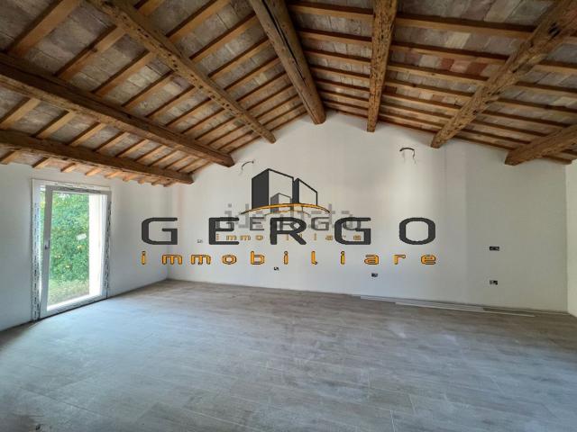 Rustico in vendita a Albignasego, Mandriola