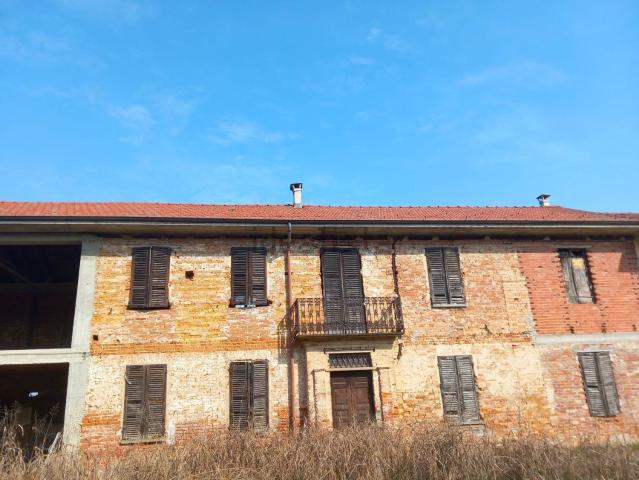 Rustico in vendita a Piemonte, Asti