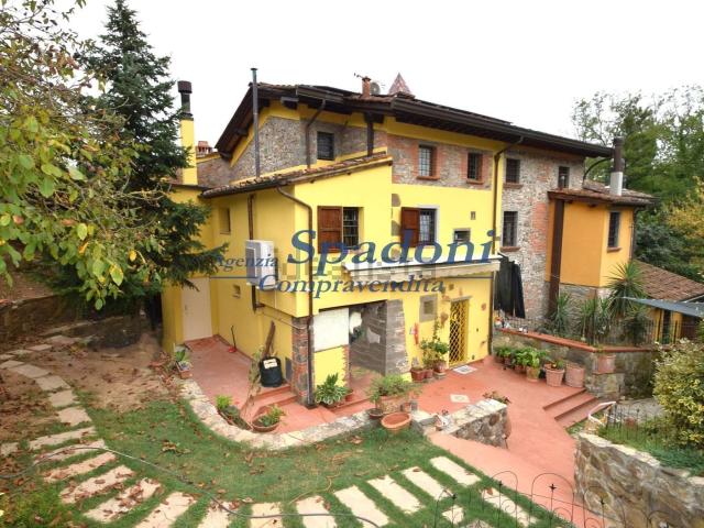 Rustico in vendita a Montecatini Terme, Toscana
