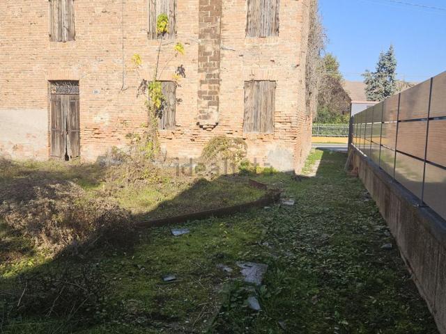 Rustico in vendita a Casale Di Scodosia, Veneto