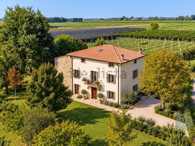 Rustico in vendita a Sozzigalli, Soliera
