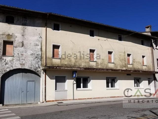 Rustico in vendita a Zoppola, Friuli-Venezia Giulia