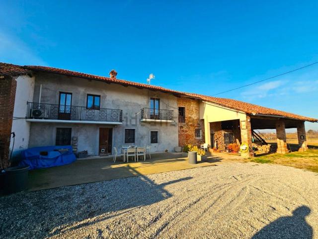 Rustico in vendita a Bene Vagienna, Cuneo