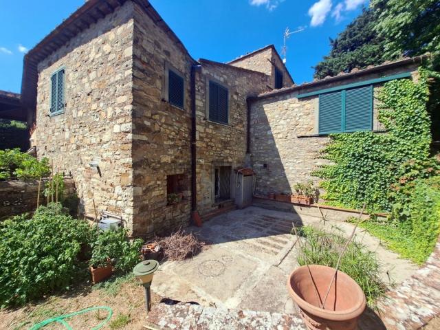Rustico in vendita a La Topaia, Sesto Fiorentino