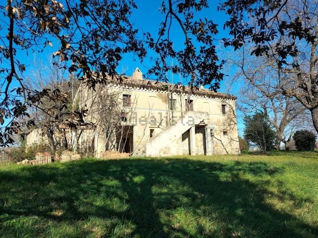 Rustico in vendita a Marche, Ancona