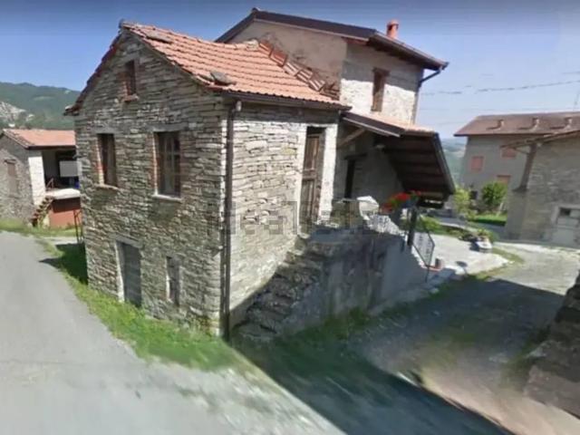 Rustico in vendita a Levratti, Bobbio