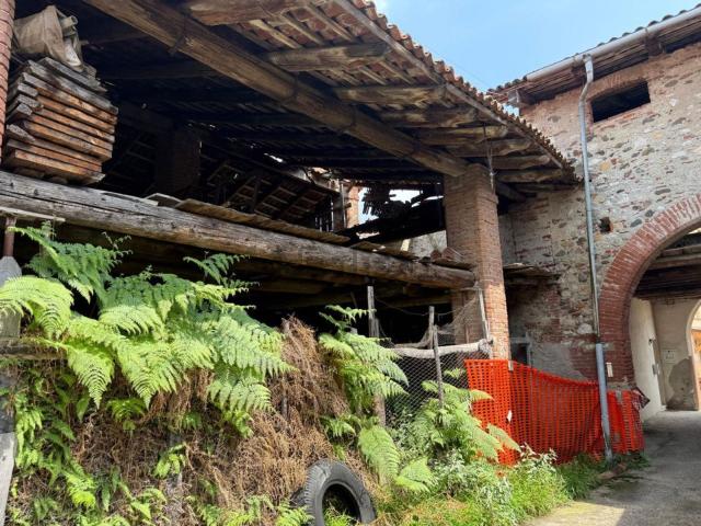 Rustico in vendita a Schio, Veneto