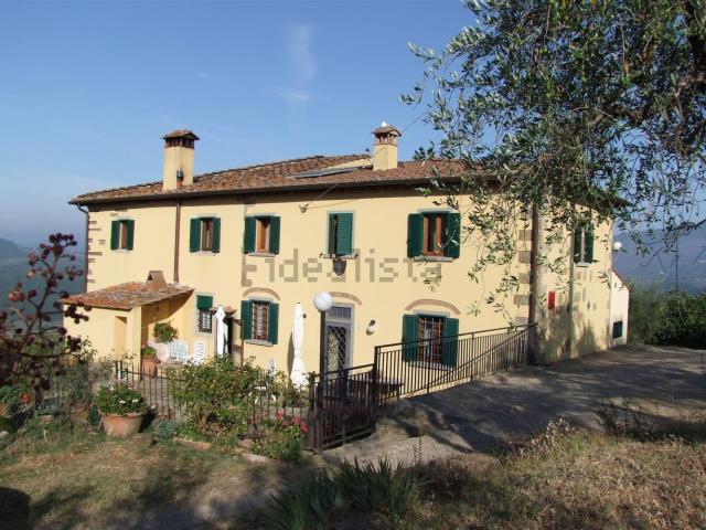 Rustico in vendita a Unione di Comuni Valdarno e Valdisieve, Rufina